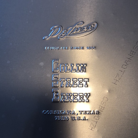 Vintage Large 9.75” Collin Street Bakery Texas Fruitcake Tin - Picture 3 of 8